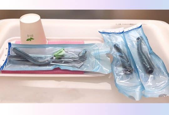 医療器具をハイスピ――ドスチーマーで滅菌処理後の写真